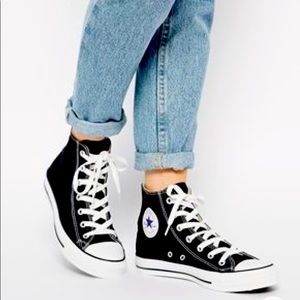 NWOT Converse Chuck Taylor All Stars